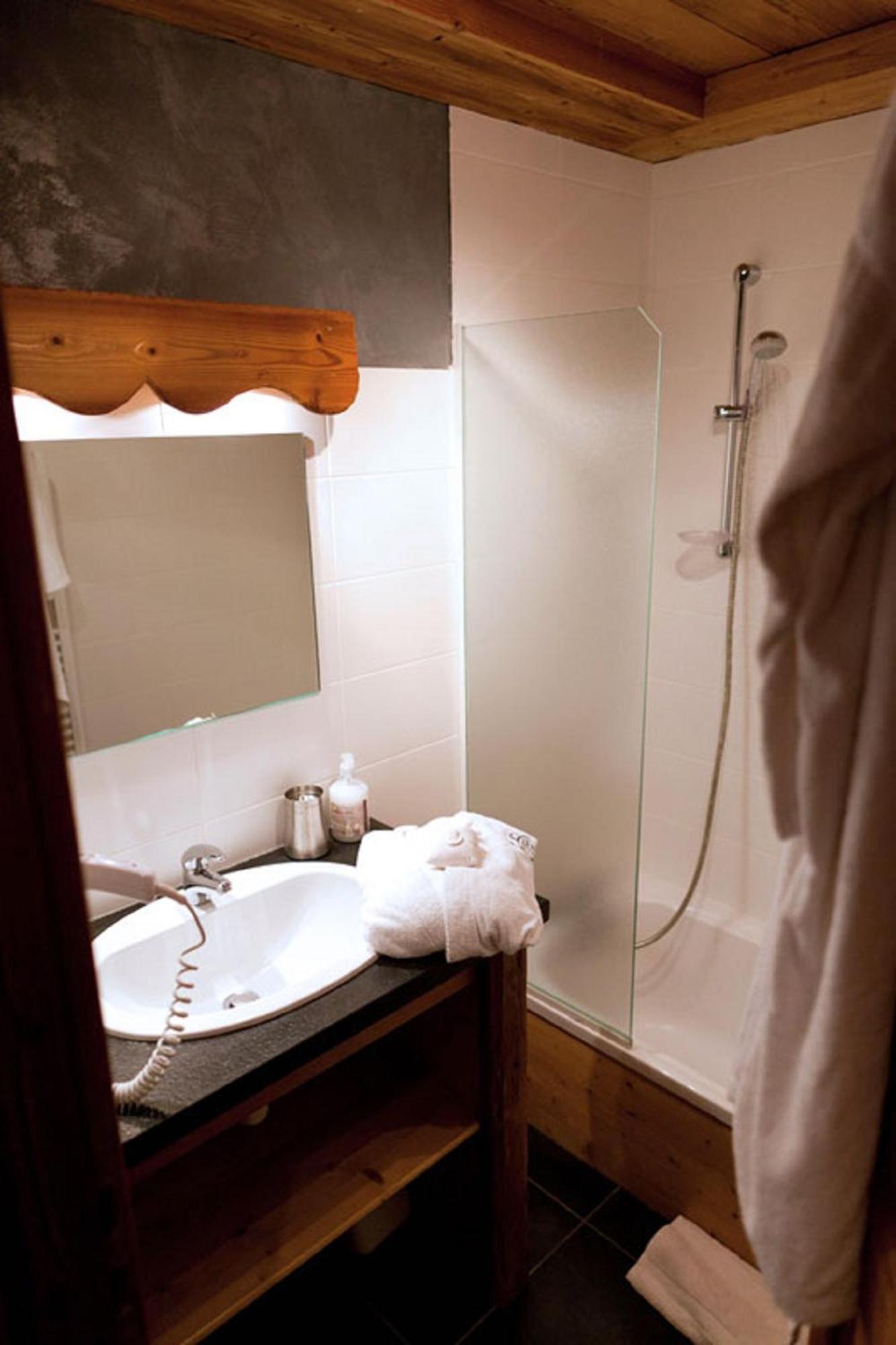 Les Alpages D'auguste Apartment *