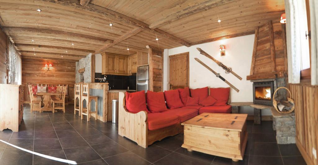 Les Alpages D'auguste Apartment *